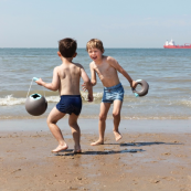 Quut - Secchiello spiaggia Ballo