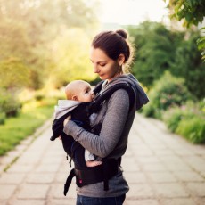 Da che età si può usare il marsupio per neonati?