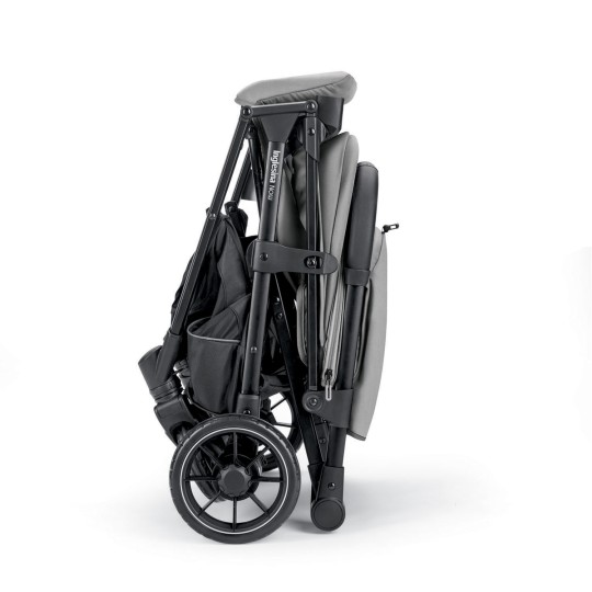 Inglesina - Passeggino leggero Now. Acquistalo ora sul nostro e-shop! -  Colore Inglesina: snap grey