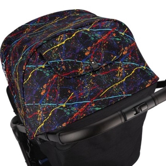 Nuna - TRVL passeggino compatto - Colore Nuna: Rainbow - By Georgette Polizzi