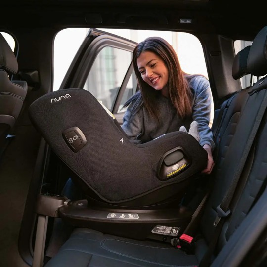 Nuna - Seggiolino auto Pruu 40-105cm - I-Size - con base rotante