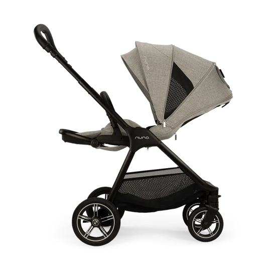 Nuna - Passeggino Triv Next - Compatto e leggero! - Colore Nuna: Graphene by BMW