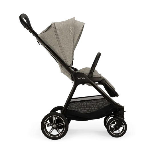 Nuna - Passeggino Triv Next - Compatto e leggero! - Colore Nuna: Graphene by BMW