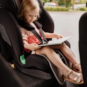 Aeromoov - Fodera traspirante per seggiolino auto con gambe - Per gruppi 2/3 - Colori Aeromoov: Grigio